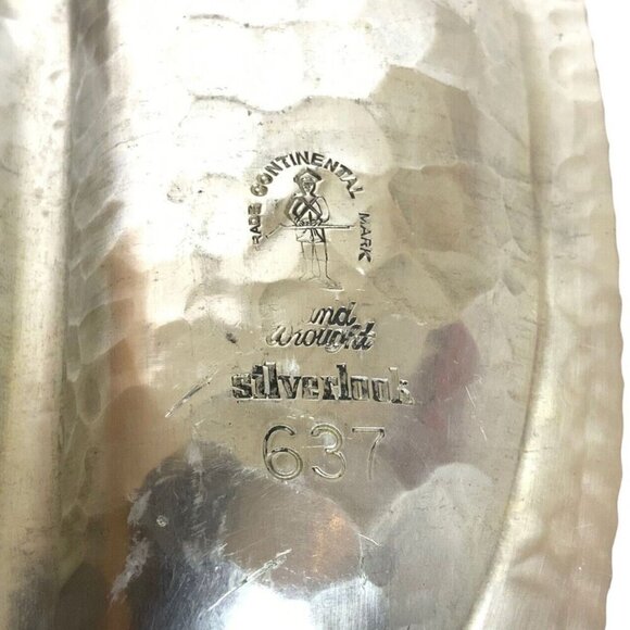 Trade Continental Hand Wrought Oval Divided Server Mum Design Hammered Aluminum - Picture 7 of 7